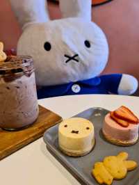 Miffy's Voyage Café Camel Republic