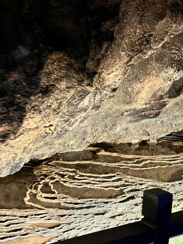 Silver Cave (银子岩) – A Sparkling Detour in Yangshuo