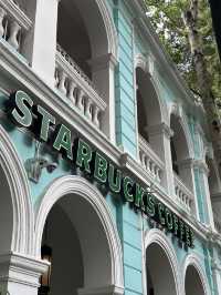 Colonial Charm Meets Modern Brew