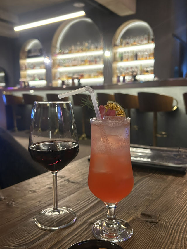 🌙 어둠 속 빛나는 분위기, 190bar🍸🍹