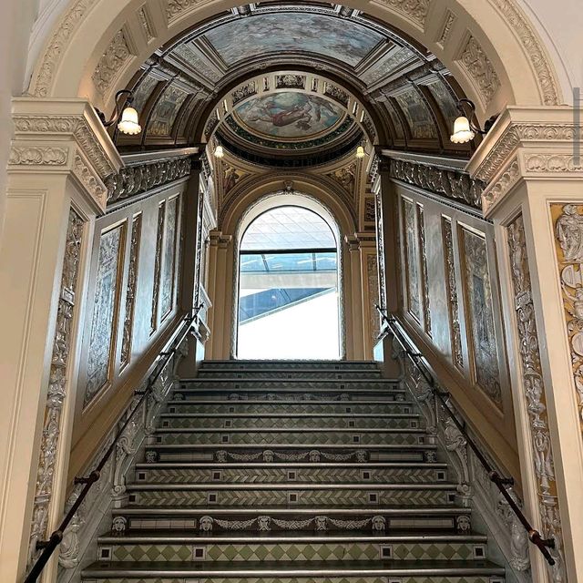Victoria and Albert Museum (V&A), London