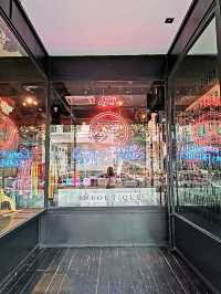 "Ipoh's Artistic Urban Retreat"