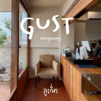 คาเฟ่ ภูเก็ต