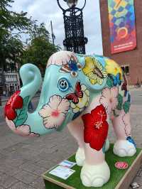 慶祝阿姆斯特丹建城750 週年的Elephant Parade