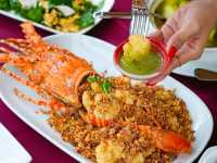หรอยเล เขาหลัก  ร้านอาหารทะเลที่ใจละลายตั้งแต่คำแร