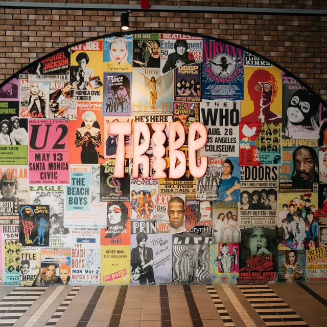 バンコクの真ん中で、ビーチ気分を。🌆🏖️ #TribeSky