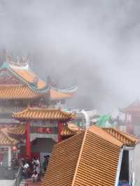 Lost in the Clouds… or Just in Genting : Chin Swee Pagoda