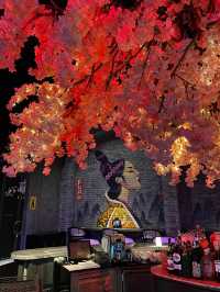 Night Bites & Neon Lights: FUHU’s Supper Scene Unveiled