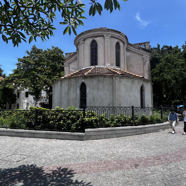 ⛪ Union Church: Where Gulangyu’s Colonial Soul Whispers Through Time!