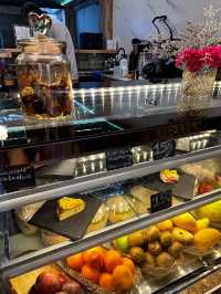 Grand Cafe: Taste the Island Elegance