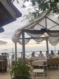 Oceano Symphony ร้านอาหารนั่งชิลล์ติดทะเลในปีนัง