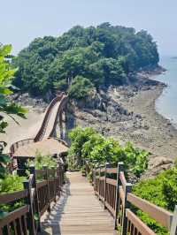 Gubongdo Sunset Observatory, Gyeonggi Province: A Masterpiece of Sunset Views