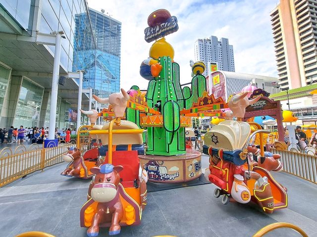 🎪 คาร์นิวัลเป็ดเหลืองสุดคิวท์ B.Duck