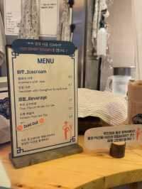 🇰🇷 🧡【鍾路3街駅 】おしゃれな伝統菓子が食べられる穴場韓屋カフェ💭