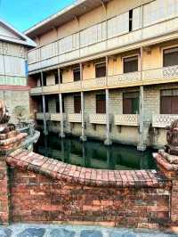 Las Casas Filipinas de Acuzar: A Walk Through the Past