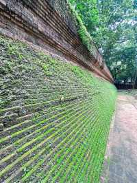 วัดอุโมงค์ (สวนพุทธธรรม) เชียงใหม่ 