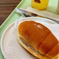 Kunst Bake n’ Cof –คาเฟ่มินิมอลสุดอบอุ่นกลางอยุธยา
