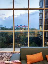 🌟 Chic Comfort, Prime Location: Somerset Medini Delivers Serenity