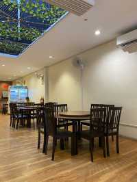 Peaceful place for vegetarian food in Georgetown 