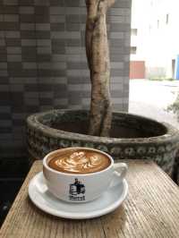 Turret Coffee, Tokyo’s Boldest Brew in a Tiny Tsukiji Hideout