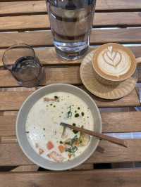 Discovering MOMA Café in Hong Kong 🇭🇰 