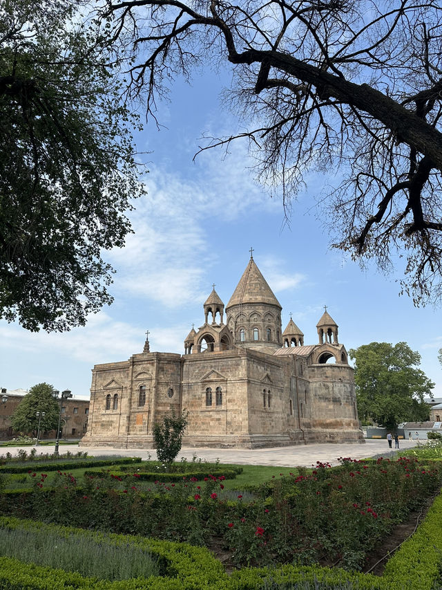 🏛️知られざるヨーロッパの宝石・エレバンへ🌄歴史とカフェ文化が息づく街🇦🇲✨