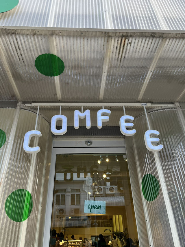 Comfee Cafe & Brunch - Phuket Old Town