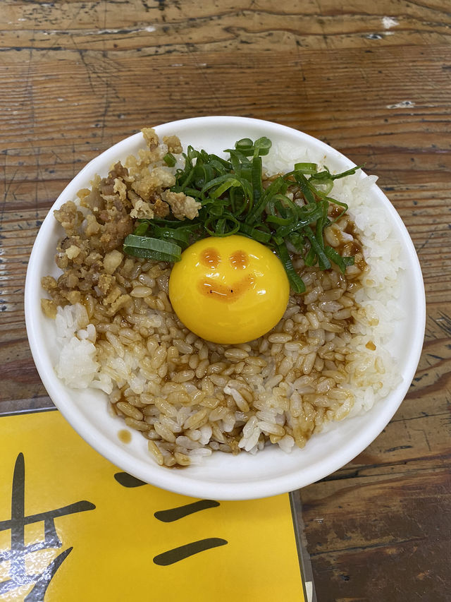沙鹿人的私藏口袋名單：拉仔麵 + 月見豬油飯，一口吃回學生時光🍜🍳 