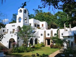 Outside Pinto Art Museum – Art and Nature in Harmony