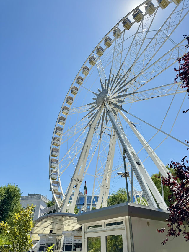 THE FERRIS WHEEL THAT SHOWS YOU BUDAPEST LIKE NEVER BEFORE! THE FERRIS WHEEL THAT SHOWS YOU BUDAPEST LIKE NEVER BEFORE!
