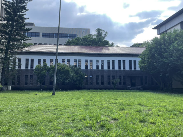台北市區一所歷史悠久的中學 台北市區一所歷史悠久的中學