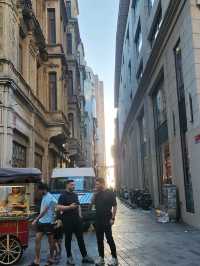 Galata tower หอคอยเเลนมาร์คในอิสตันบูล