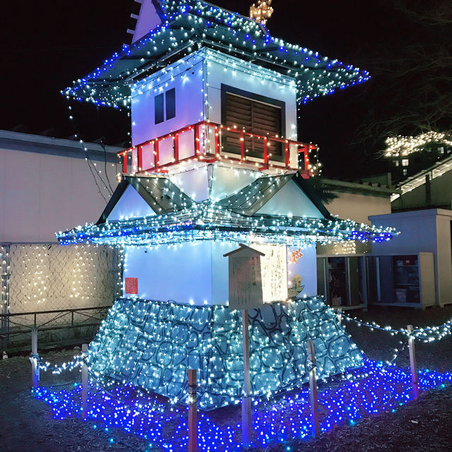 「東逗子ふれあい広場のクリスマスイルミネーション 2026年版 — 地元の温もりと幻想的な光の祭典」