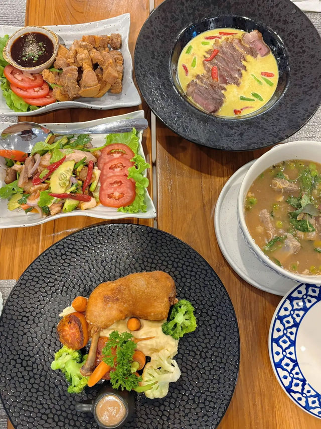 The Horizon Café and Eatery ร้านอาหารพิษณุโลก