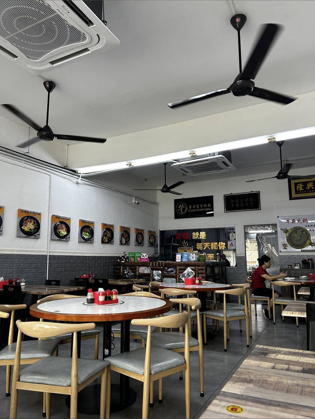 Scissors Cut Beef Noodle, Bold Flavors with a Fujian Twist in Johor Bahru Scissors Cut Beef Noodle, Bold Flavors with a Fujian Twist in Johor Bahru