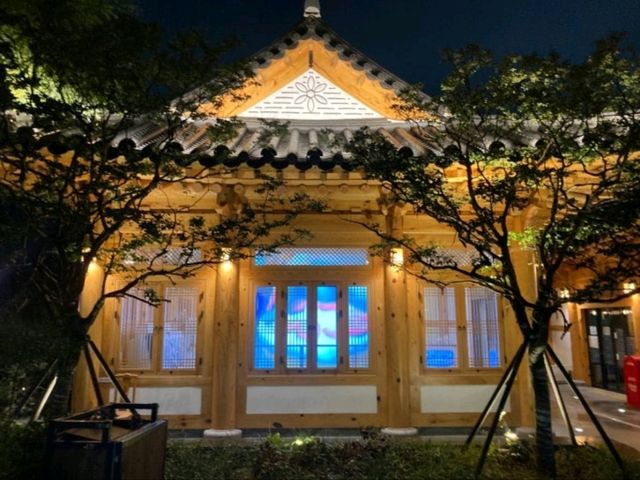 전주 한옥마을 (전북 전주) – 전통과 현대가 만나는 고장