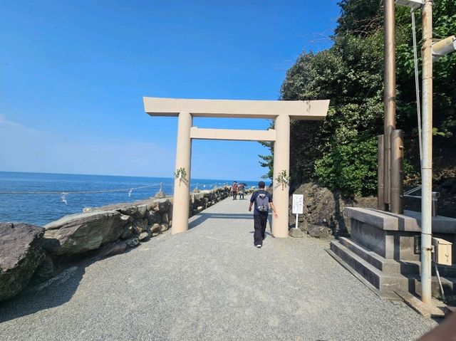 一趟滌淨心靈的旅程:伊勢神宮、二見浦與二十年一度的奇遇 一趟滌淨心靈的旅程:伊勢神宮、二見浦與二十年一度的奇遇