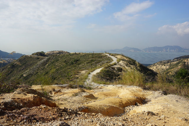 【香港行山】⛰️🏕️屯門菠蘿山・良田坳峽谷