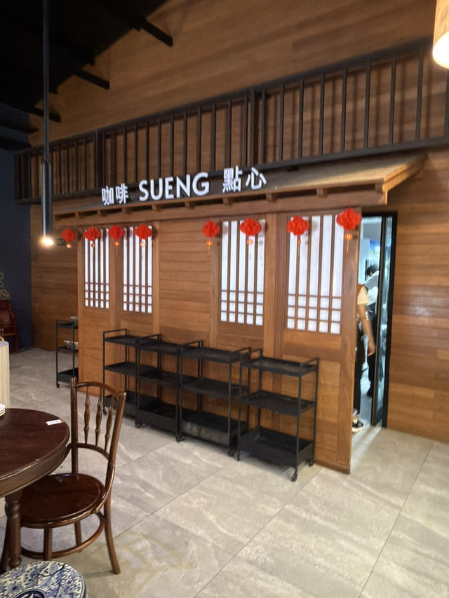 เช้าแบบฟิน ๆ ที่ร้านซึ้ง อ่าวนาง กระบี่