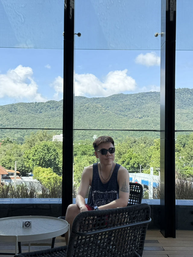 泰國清邁尼曼區一晚一千平價現代住宿
