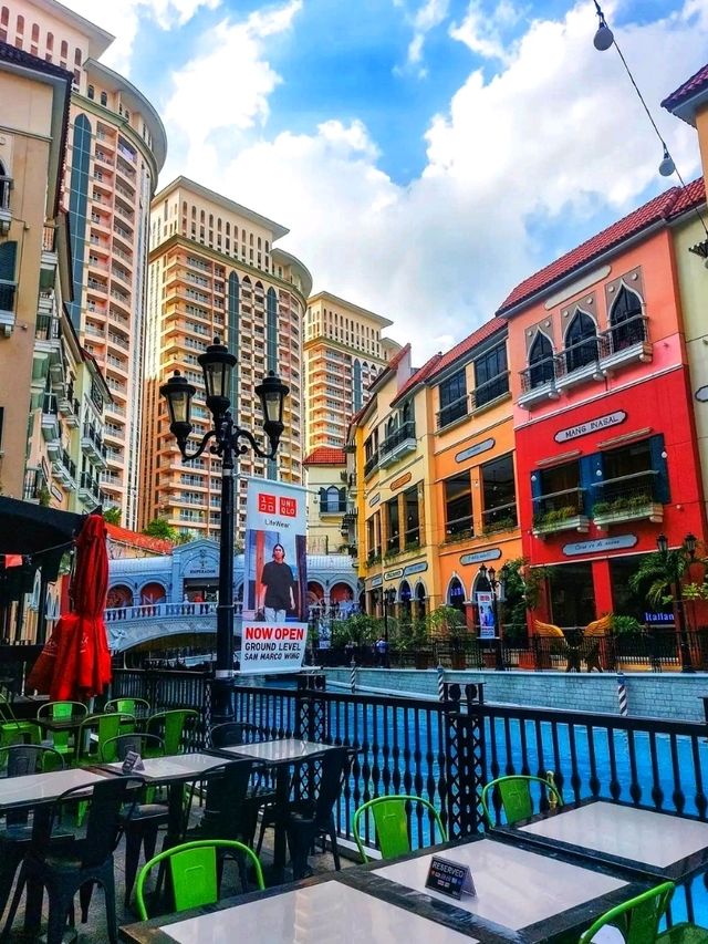 🌉 Venice Grand Canal Mall – A Slice of Italy in Manila