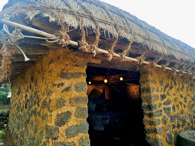 หมู่บ้านพื้นเมืองซองอึบ (Seongeup Folk Village)