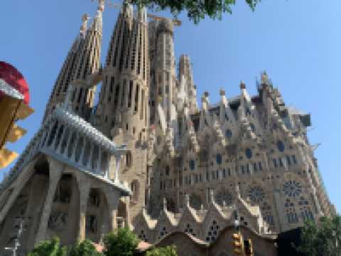 Barcelona Is Calling: Iconic Sights & Epic Vibes 🇪🇸🔥