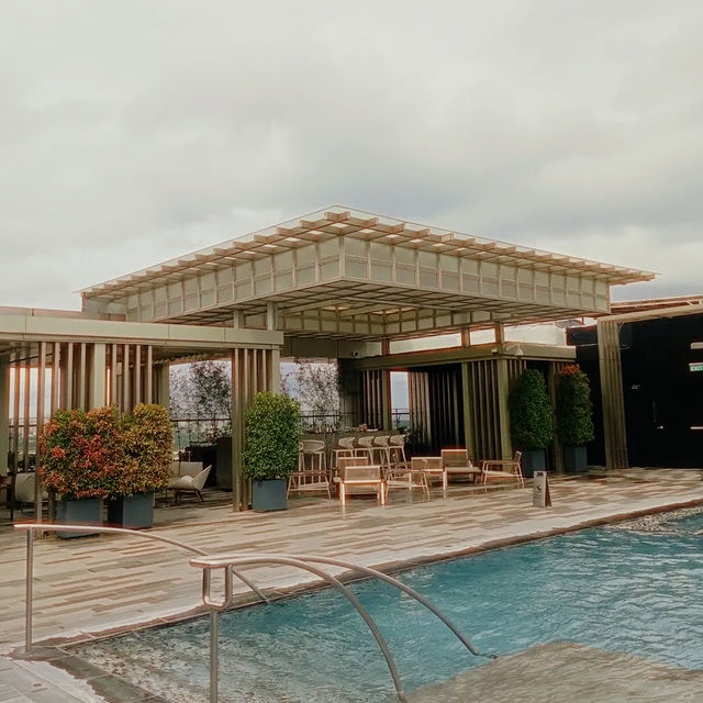 Refined Stays & Japanese Grace