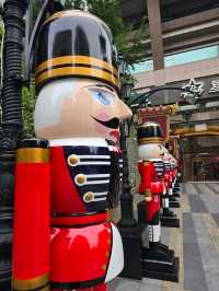 Golden Hour Stroll at Taipei 101: Sunset Vibes & Insta-Worthy Moments 🌇✨