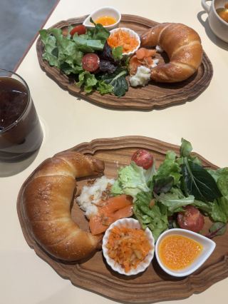 [โอซาก้า/อาเบโนะ] ขนมปังแบบทานไม่อั้นจากร้านเบเกอรี่ชื่อดัง 🥐