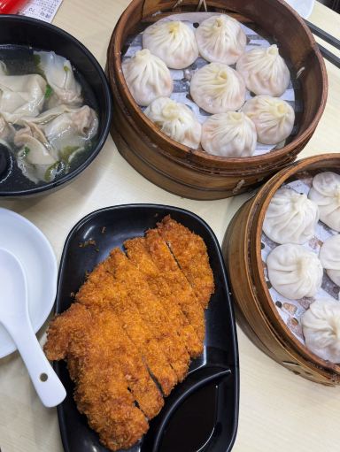 莱莱小籠（lai lai xiao long shanghai）南京東路店 。 | Trip.com 上海