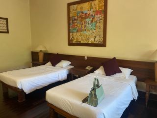 The Best Budget-Friendly Stay in Bagan, Myanmar✨🏨