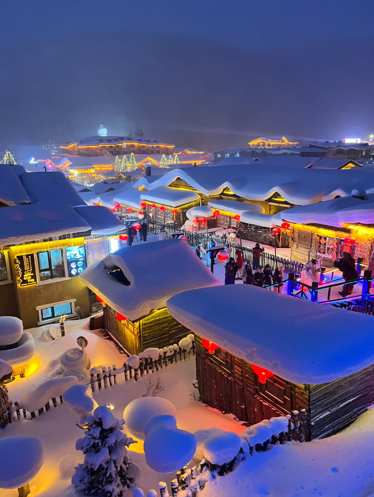 China Snow Town DIY Guide: How to Stay on a Budget Without a Tour