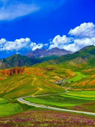 🏔️ Passing Through the Qilian Mountains | A Road to Remember